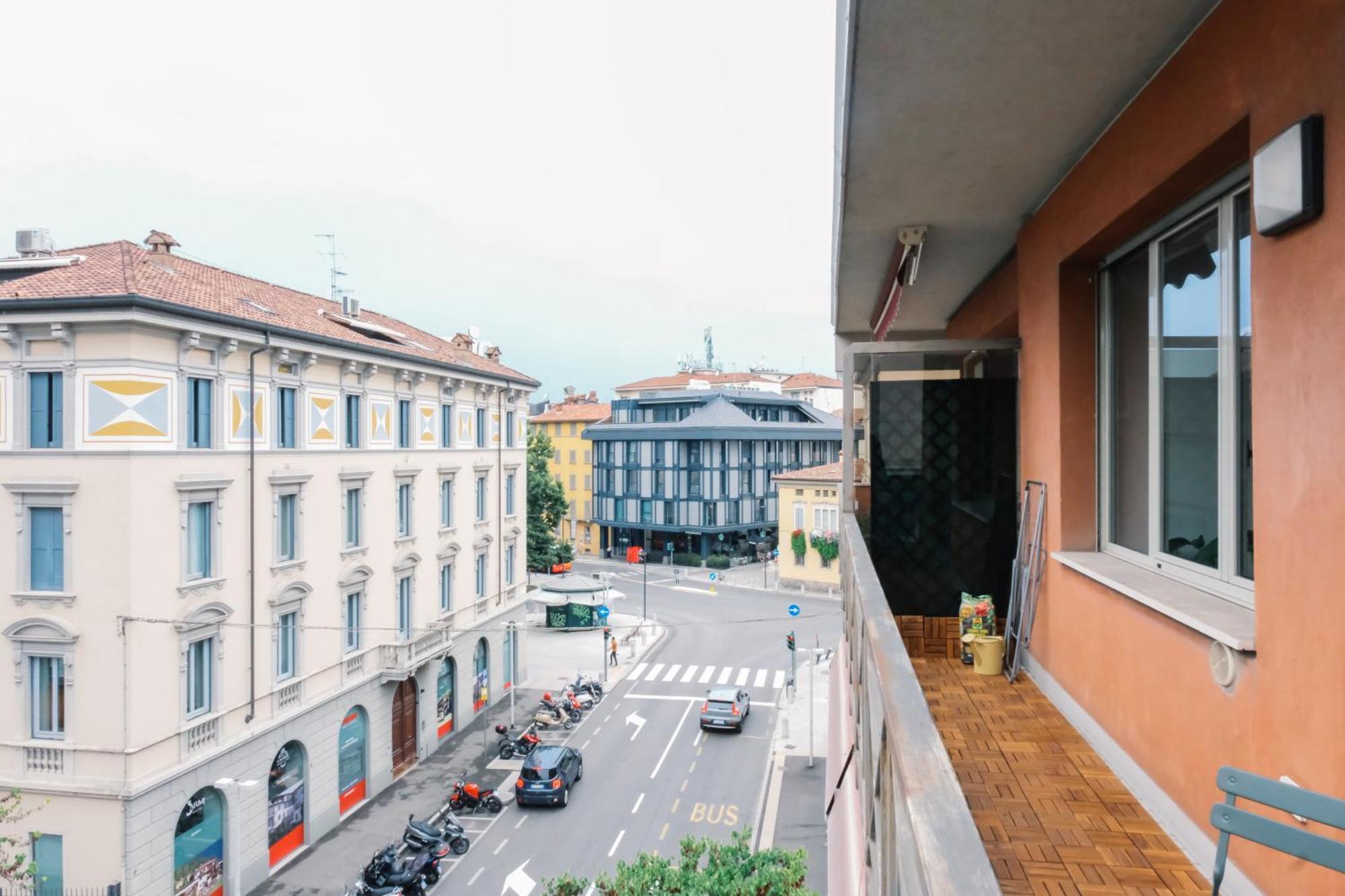 Flora Inn, Paglia 2 - Nel Cuore Del Centro Citta Bergamo Exterior foto